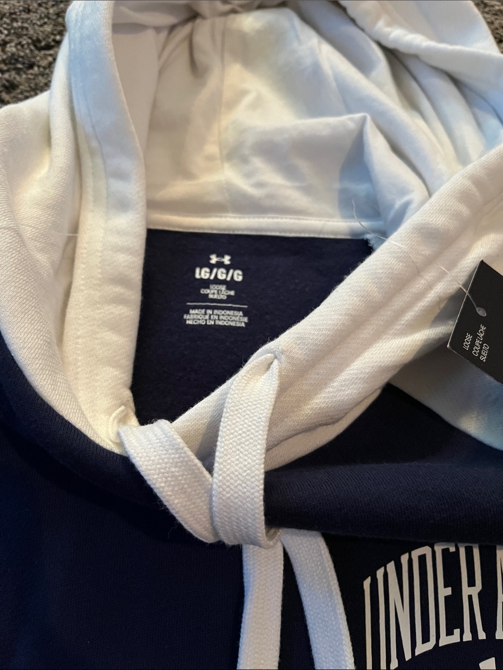 Under Armour Navy and White Raglan Hoodie. New. Large. Men - Picture 3 of 9